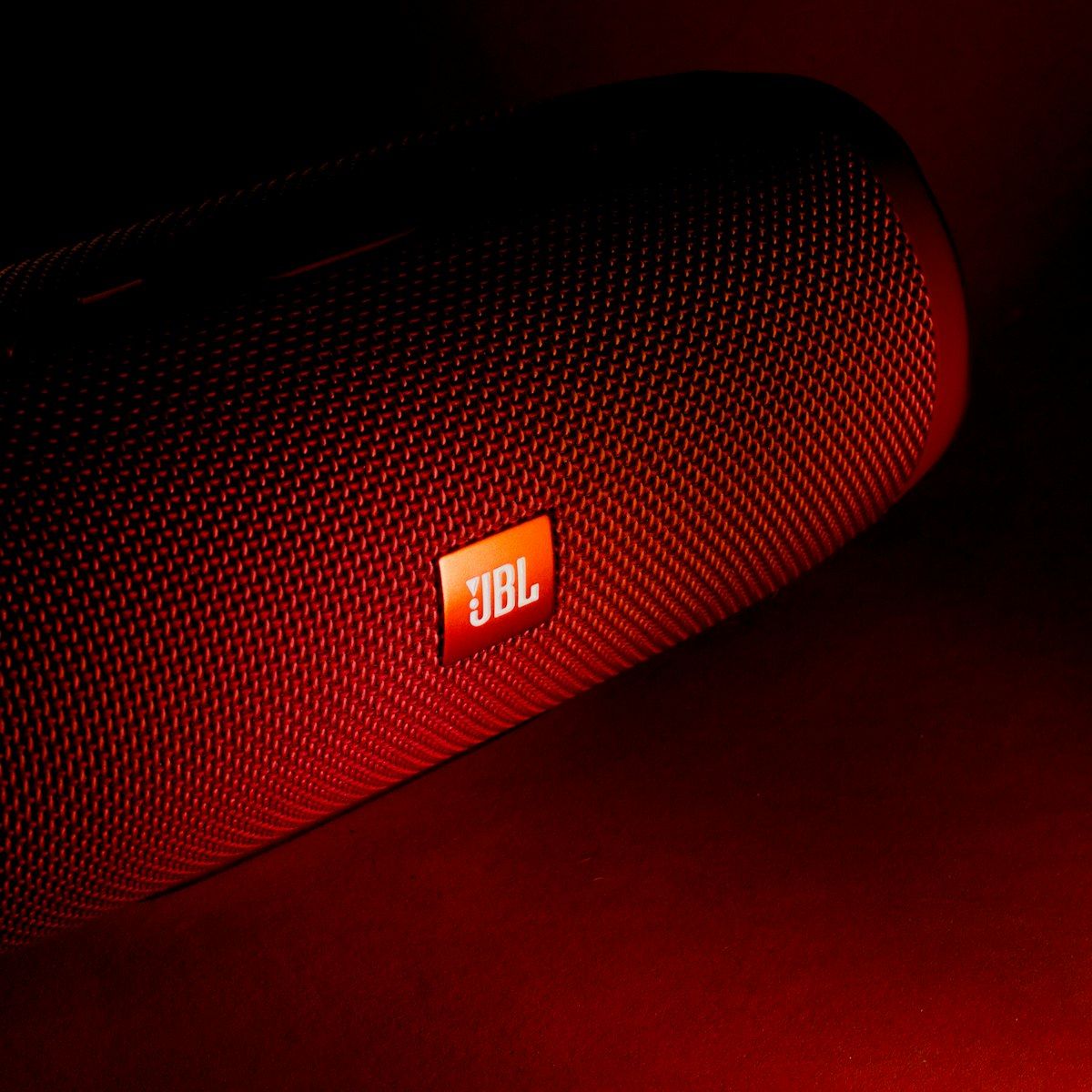 Flip 6 Portable Bluetooth Speaker